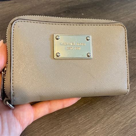 michael kors pearl grey wristlet|michael kors wristlet cheap.